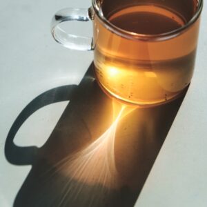 a-cup-of-tea-sitting-on-top-of-a-table-rf7rodr0hio